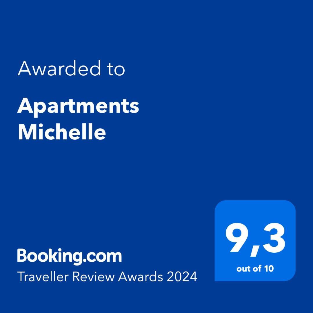 Apartments Michelle Umag Exteriör bild
